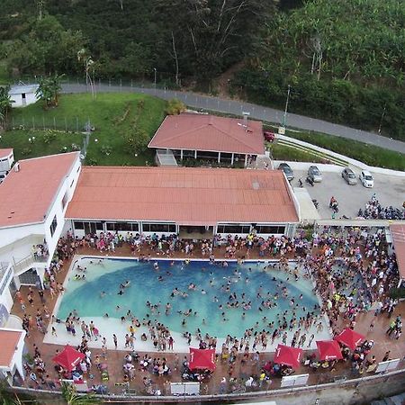 Sky Club Eco Hotel Belen de Umbria Εξωτερικό φωτογραφία
