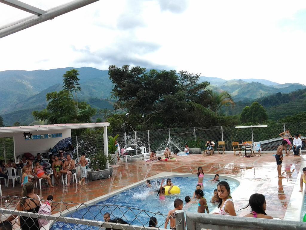 Sky Club Eco Hotel Belen de Umbria Εξωτερικό φωτογραφία